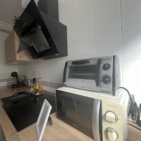 סביליה Lovely Rooms En Piso Compartido מראה חיצוני תמונה