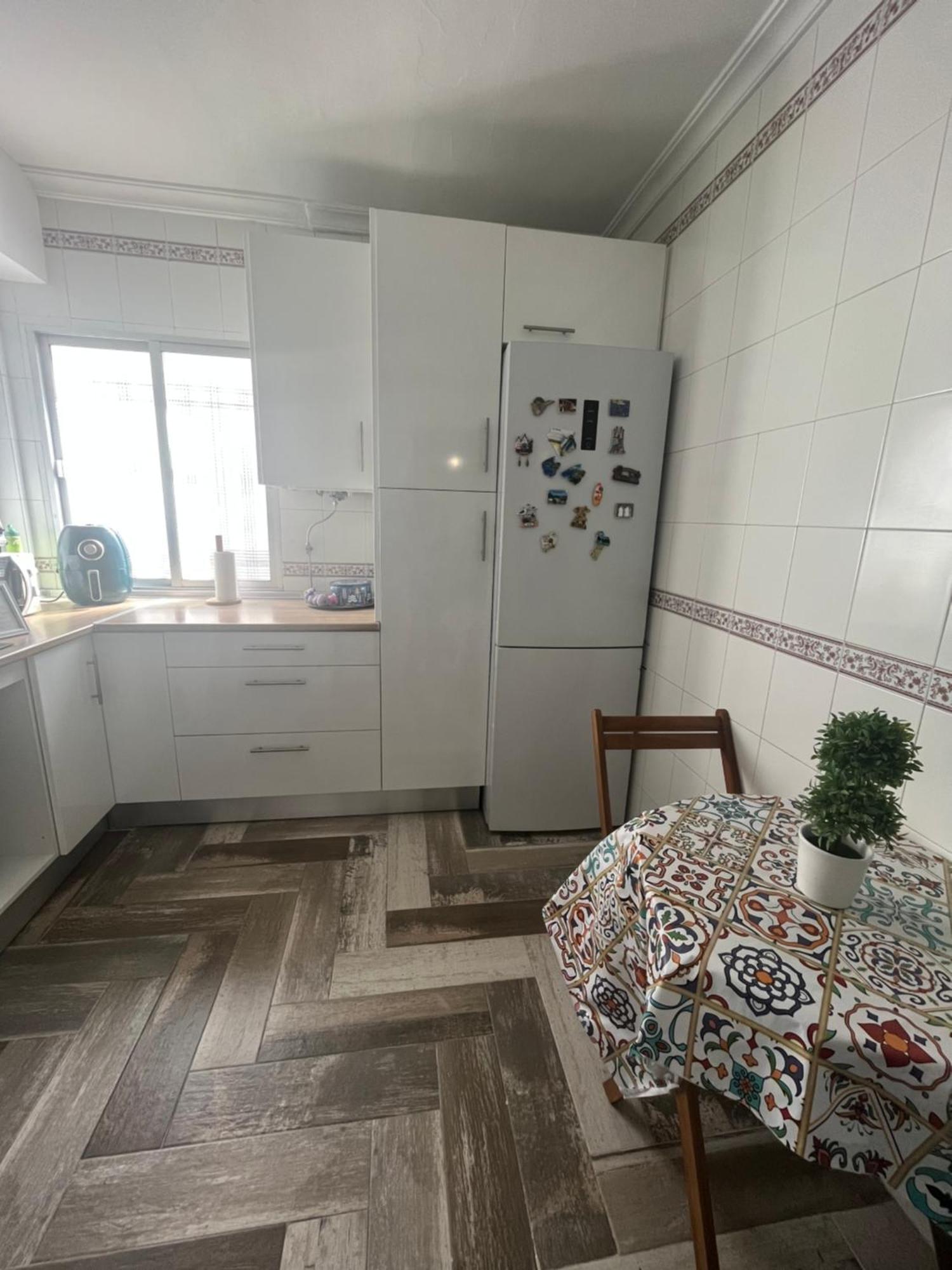סביליה Lovely Rooms En Piso Compartido מראה חיצוני תמונה